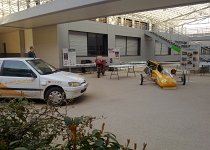 La journée porte ouverte du Lycé Monge ce 17 mars à accueilli de nombreux futurs élèves et parents. Les ateliers n&#39;ont pas désemplis... (photo du stand avant ouverture au public)