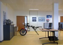 Le mardi 15 mars, à 14h00 au moment de la reprise des cours, la moto intègre la classe en même temps que les élèves !